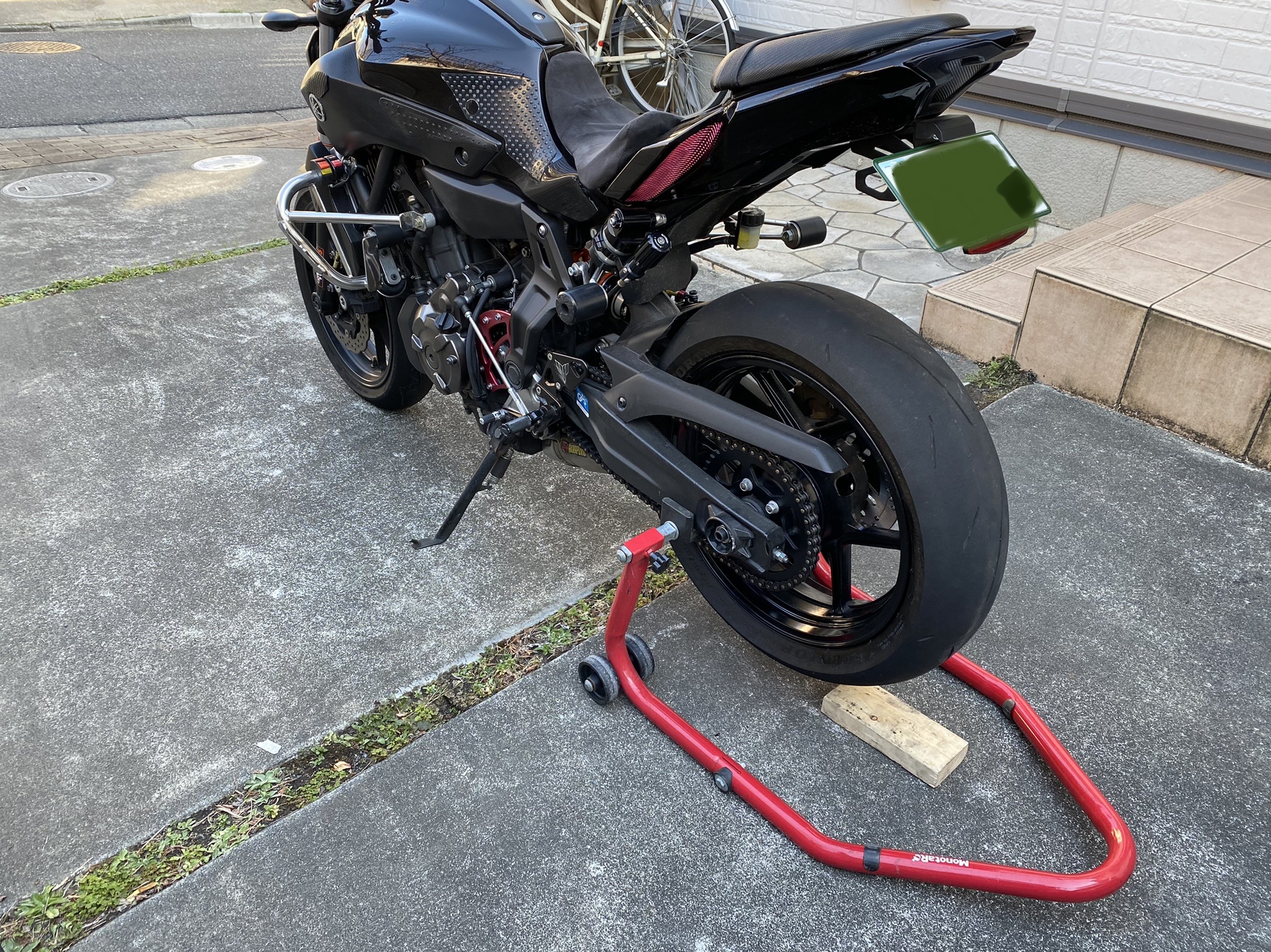 MT-07に4.5Jリアホイールをぶち込む : 二輪の記録と記憶 (現在MT-07) MT-07に4.5Jリアホイールをぶち込む : 二輪の記録と記憶 (現在MT-07)