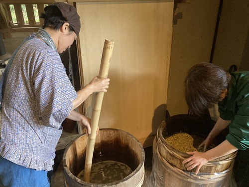 C52341EA-5F95-4F10-A07C-295AF3A4E58F