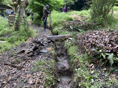 329DBCD5-E506-4C54-866D-E8E2E5868CD4