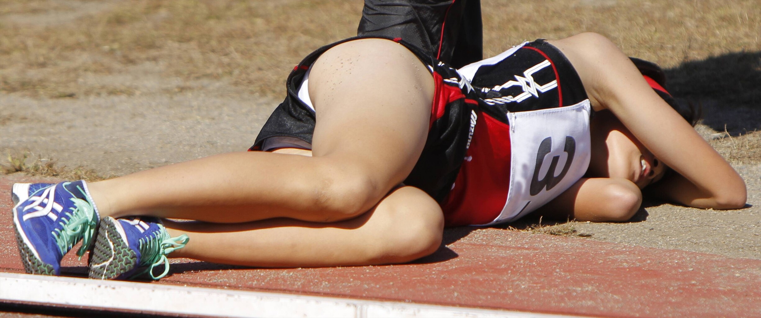 画像 陸上部jc 走り終わってパンチラしてしまう 超陰キャ速報