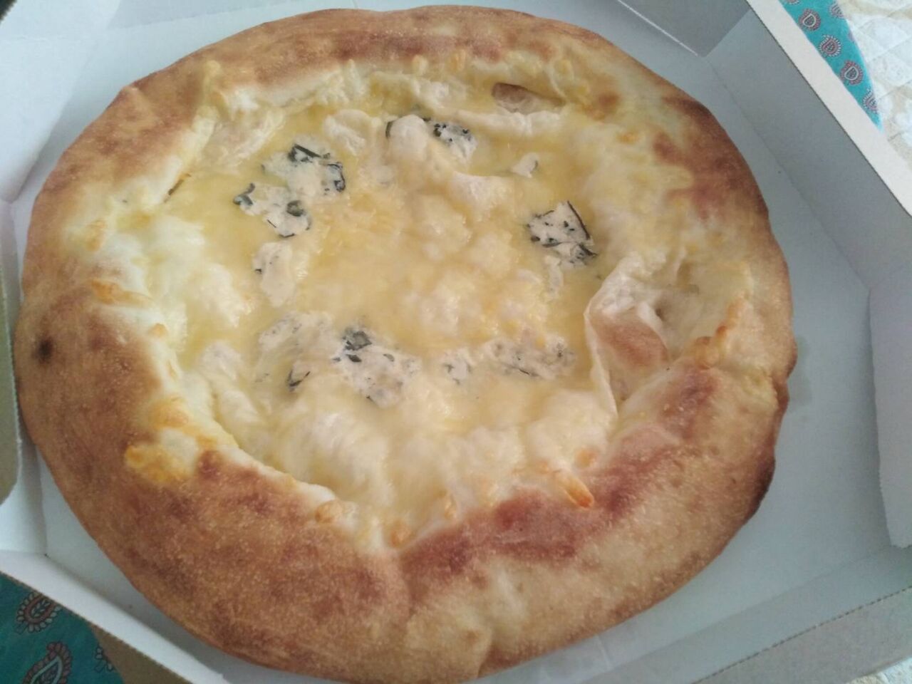 Ok ブルーチーズと4種チーズのピザ 469円 日々のくらし Ok ブルーチーズと4種チーズのピザ 469円 日々のくらし