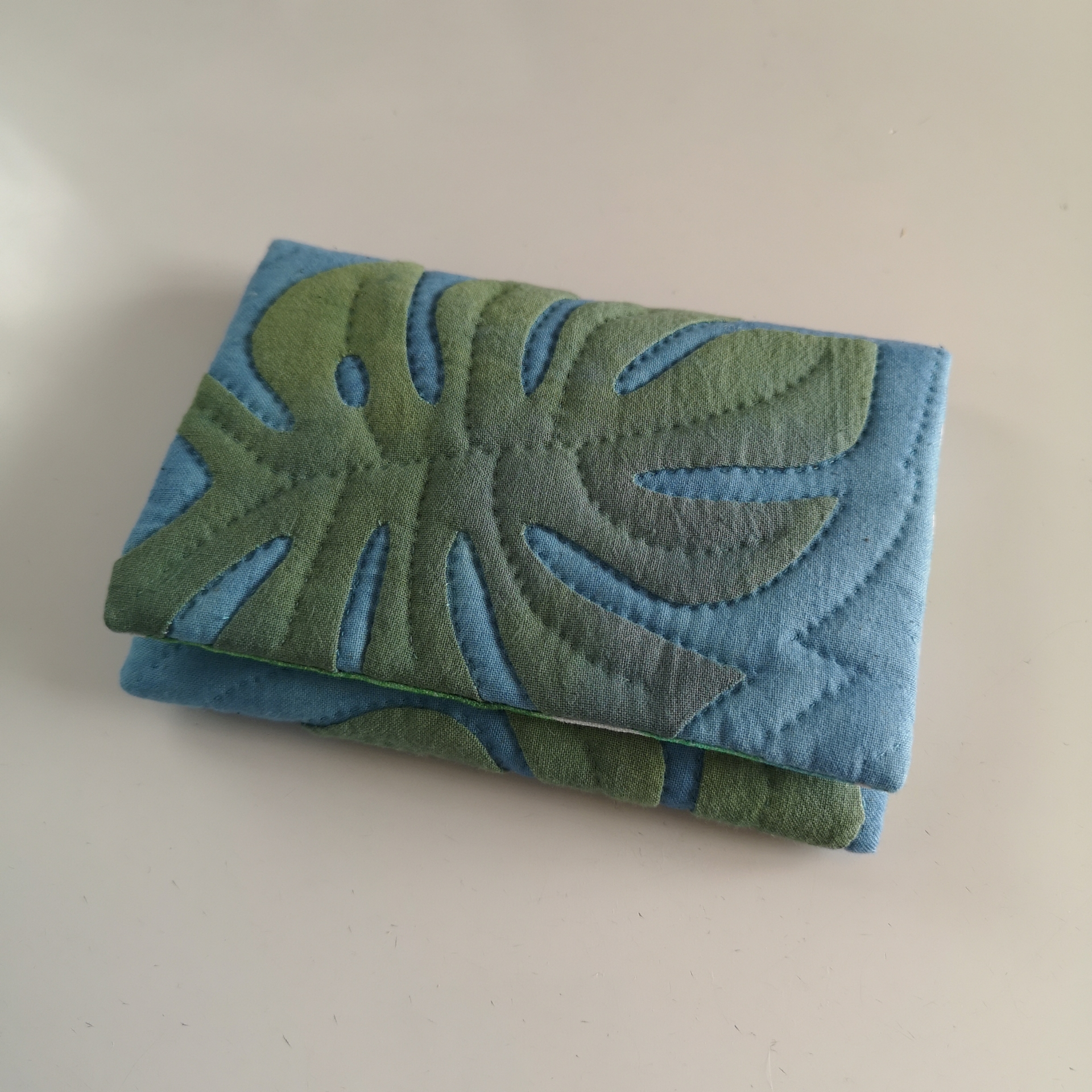 素敵でユニークな ハワイアンキルトケース rexva.kiev.ua