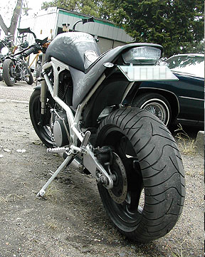f01970a6.jpg