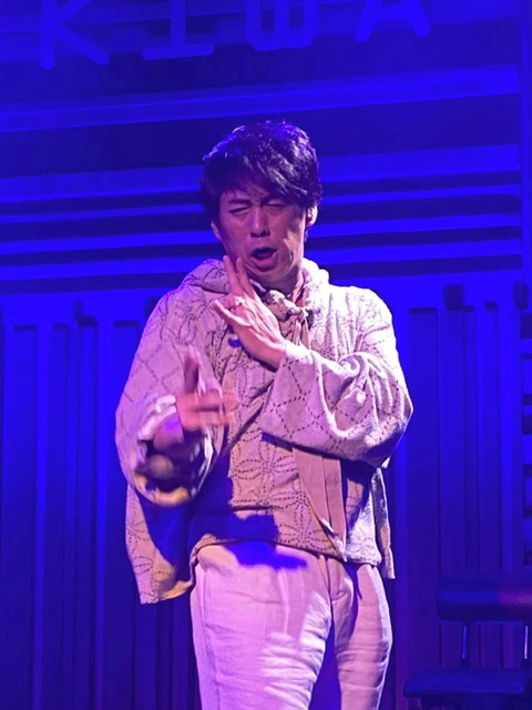 AA9D3CA8-A88C-445B-B44E-53B5658241D7