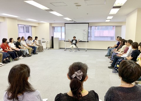 B9A41837-28C1-419F-BF29-2058D5C4C60B