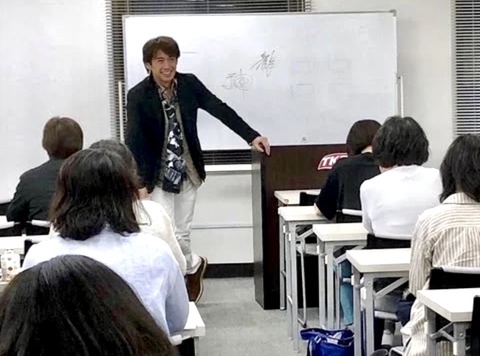 9DB31757-31A2-4828-AD13-7C02A71CFEA4