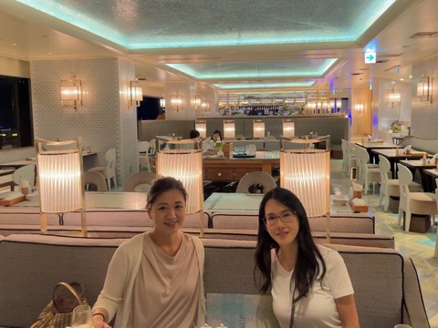 9B00442F-E94F-4AAD-BE2E-6B7069BA5265