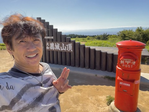 BCE9F615-96DC-4651-A6D1-C1C4C82468C4