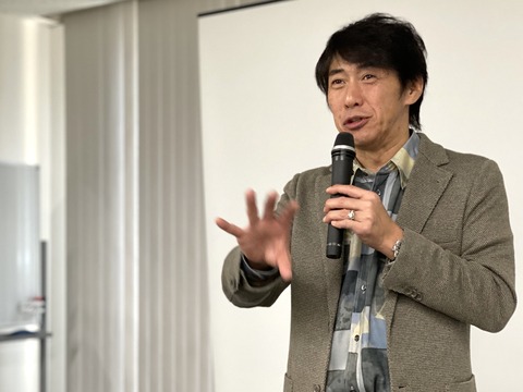 DBFF0378-309E-4AA3-9B65-41847F7A787E