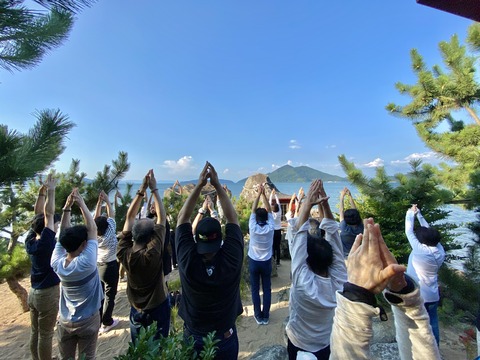 1E2A5148-0D25-4DB1-986B-F1E3F74B59AE