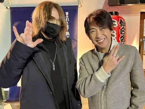 E9470A3E-7F22-4B33-B58E-54CDE88F5EFD