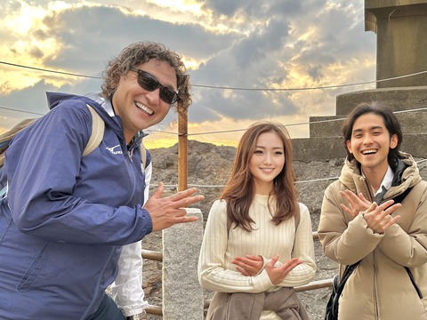 7CD05157-79BC-48FE-84D3-5B2BDB93C0EE