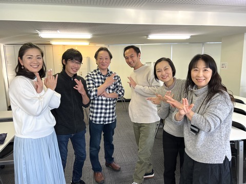 AAE3A419-4D93-4A28-8BE5-8C96ED3ED24D