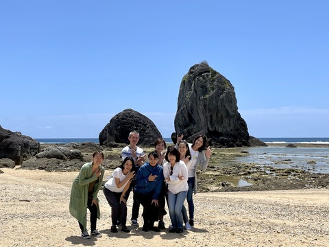 216AC7DC-42C0-4793-B0B6-E4F0CB6ECC18