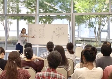 F995BA6D-9787-4F7E-A97C-712584167554