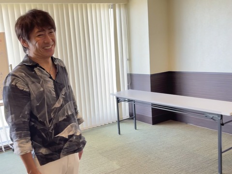 1F2939E0-D186-4161-941B-F899586FDF35