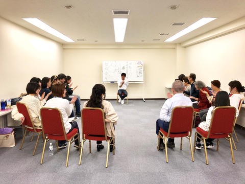 AF3DD39C-AFC1-4727-8FF0-4BC7BC181336