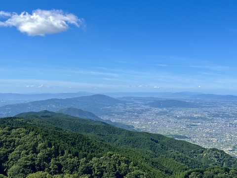 9F22B6A2-DA9E-4E65-872F-09E8B08E5830