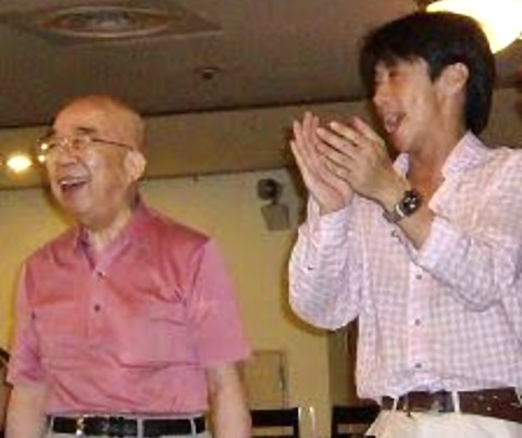 51A6C86E-B1A7-456B-BFA5-1D9400C1D3FA