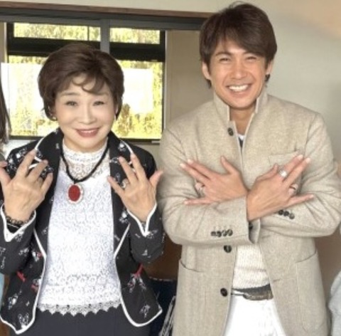 DDCF9B3E-B1E7-4702-A23B-D55C5039368F