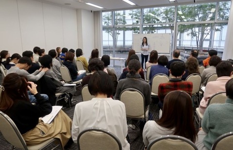 AF9CFA91-F270-4C59-AE25-413B2882C758