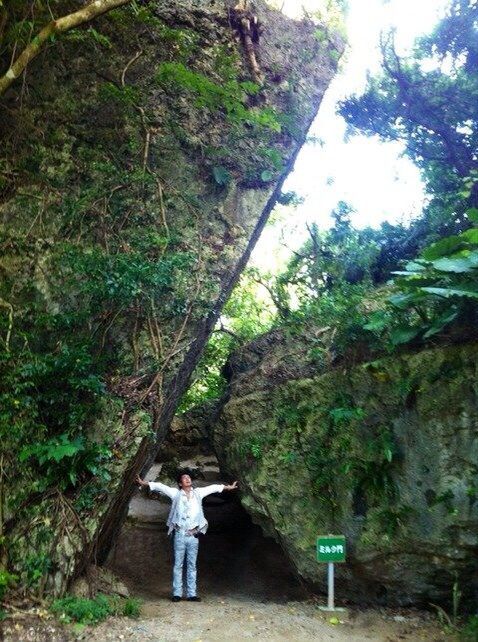 D00054DA-6948-4A36-80B0-743097F7C7AD