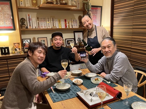 53DF3912-973A-450B-9216-CF7311650C42