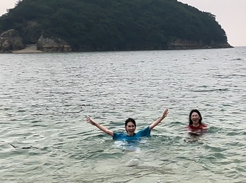 FECE499F-1FCB-4E21-B59F-B0F0A8C8DCB7