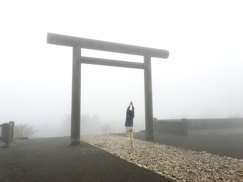 22E3F6FB-C731-41B2-8D96-414C0A568126