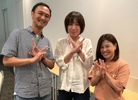 994D076E-29D0-4E19-B336-AF26389D9BDB