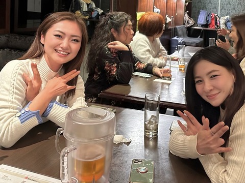 CCF9BDFB-D7FB-48F7-A72D-63361DED4215