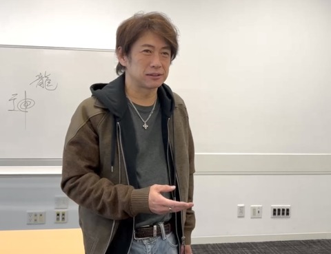 4088B8CF-6B0E-4086-BACD-188C12B461AC