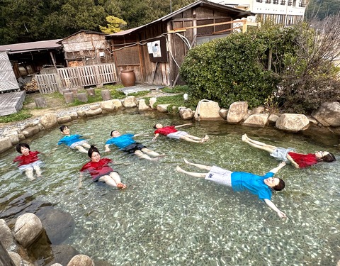 89B82155-AE63-40D3-9D00-B18061AF3DD2