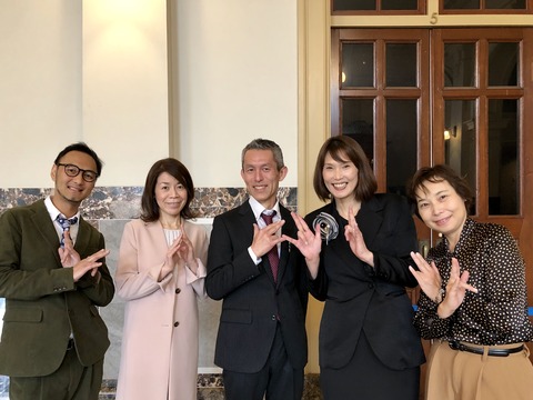 0DD8D41E-E818-4342-8DF1-CE46B1F01D4A