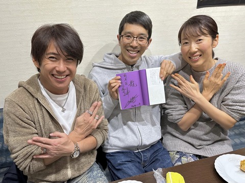 11AACB36-6BAB-4709-9866-99A9BBDA7D91