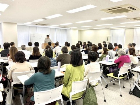 BD7347ED-54F7-4C79-9498-77EC45850D75