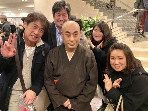 57281A88-6561-4736-9693-C242B71794C6