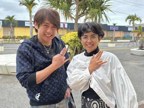 9FEE7A3A-2E10-427A-8C8D-8CAB4E3DD0F8