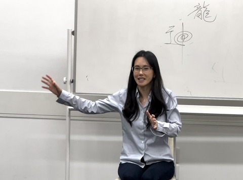 06EE24F0-0F8A-46F3-860D-C6910BDE04C2