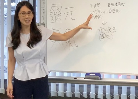 E3BDB651-43EB-4BE3-A554-414905BD8629