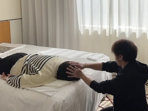 EB1897F4-50A4-4470-BF1E-1B87F0538B13