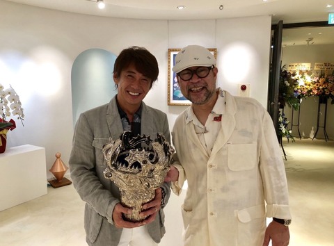 CB941DCE-E2FF-4A42-90C0-D14346F5DB07