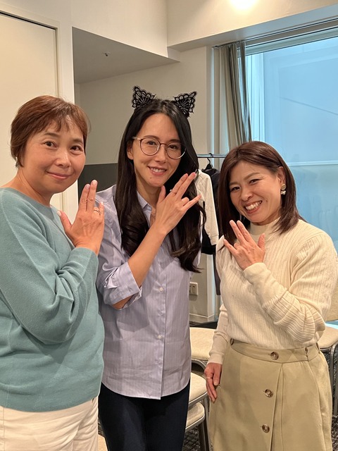 23189F27-B8CD-4CB5-B453-8E575B51CD17