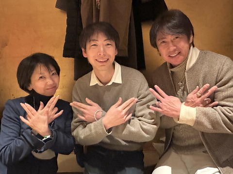 1B33EE71-9CF9-4B5B-AD97-30400AB27DE9