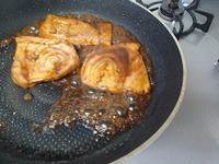 メカジキの黒酢照り焼きP3