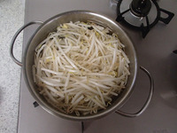 切り干し大根ともやしの酸味和えP2