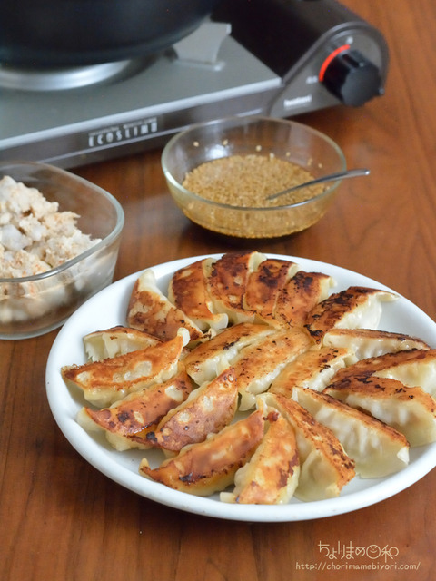 晩ごはん221211_焼き餃子