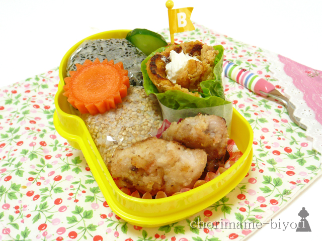 梅みりん鶏から揚げとおからミートオムレツのサラダラップ弁当