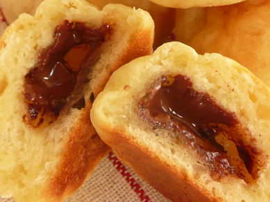 とろ~りチョコがのぞけるよぉ~