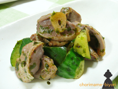 砂肝と胡瓜ののり酢炒め